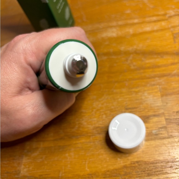 Exfoliator Purlisse Kale + Vitamin K  - Full Size 1.7oz/50ml New Sealed - Picture 9 of 9